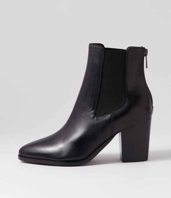 Terto Black Leather Chelsea Boots