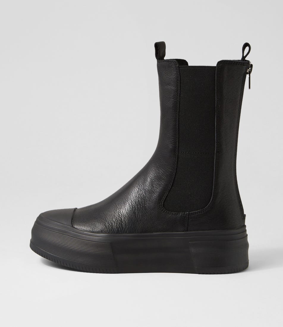 Alm Black Leather Ankle Boots